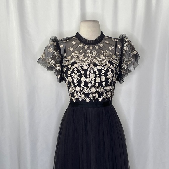 NWT!! NEEDLE & THREAD Embroidered Tulle Dress Graphite Black Ivory Floral Size 6 - Picture 4 of 16